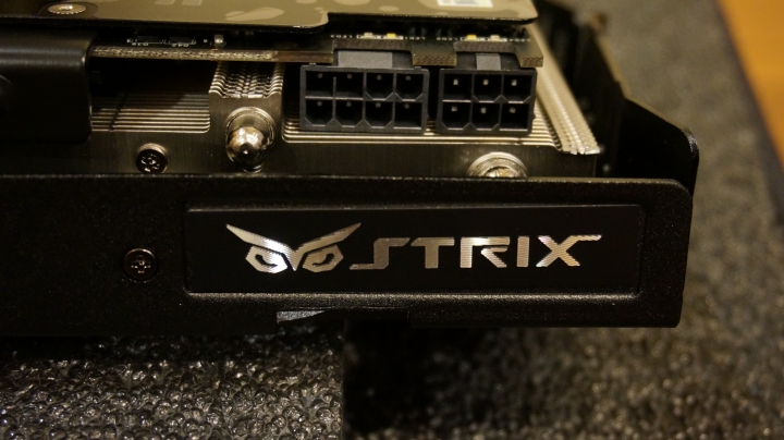 開箱 Strix梟鷹 ASUS GTX 980