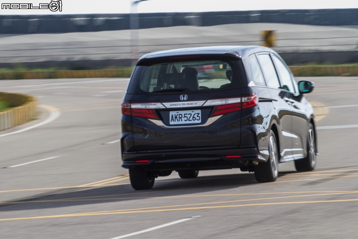 開創全新格局 Honda Odyssey