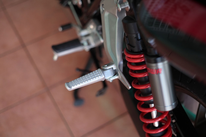 2015 CB1300 SF 限量版開箱