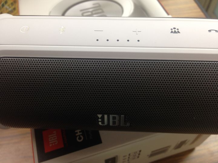 夢幻逸品之露營好幫手-JBL CHARGE2