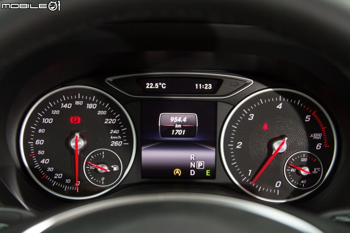 居家也能有型 Mercedes-Benz B200 CDI