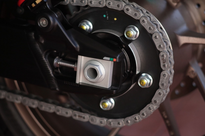 2015 CB1300 SF 限量版開箱