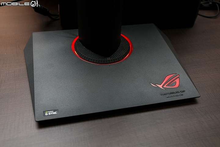 【COMPUTEX 2015】ASUS 發表多款 4K 螢幕與迷你桌上型電腦