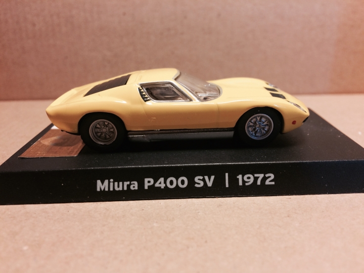 7-11 Lamborghini 藍寶堅尼 金屬模型開箱上色分享文 ft. Ferrari (圖多慎入)(更新huracan)