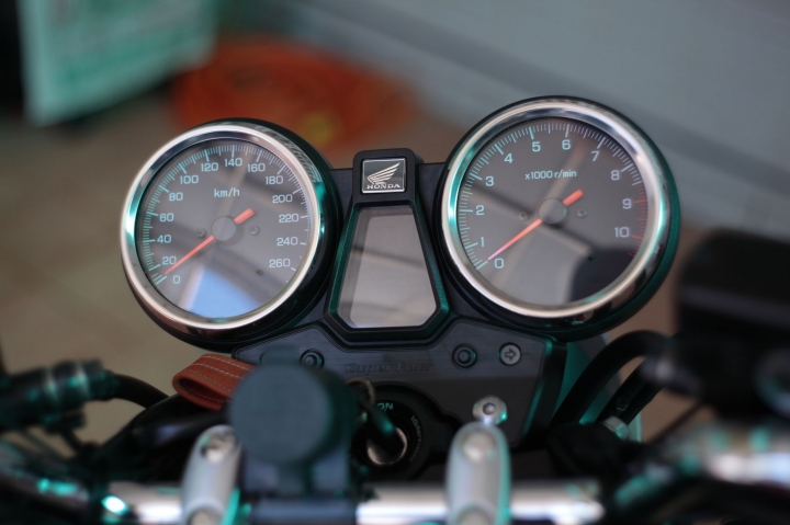 2015 CB1300 SF 限量版開箱