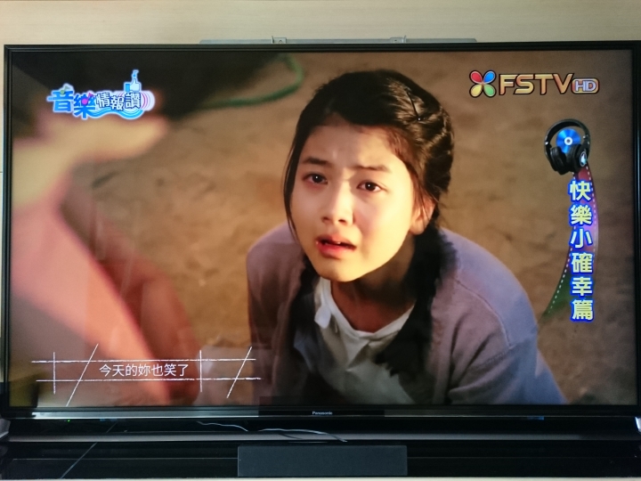 Panasonic 58AX800W 一個人開箱組裝