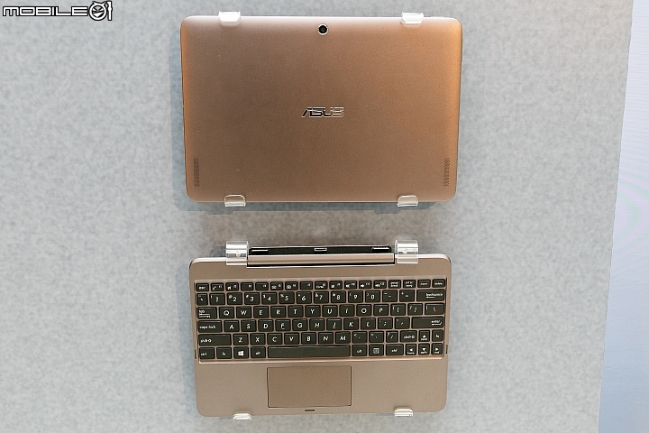 【COMPUTEX 2015】ASUS 展出全新 Zen AiO 電腦與 T100HA 變形筆電