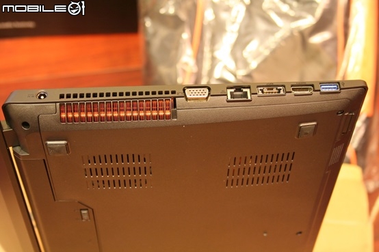 電競世界我也能加入, 三萬元左右的CP王 GIGABYTE P15F V3