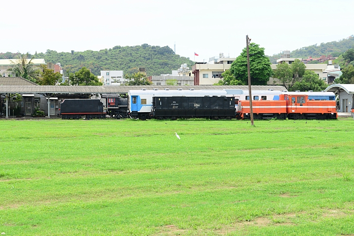 高雄駁二適合白天遊、晚上逛,享受都會生活中,難得的悠閒與慢活。