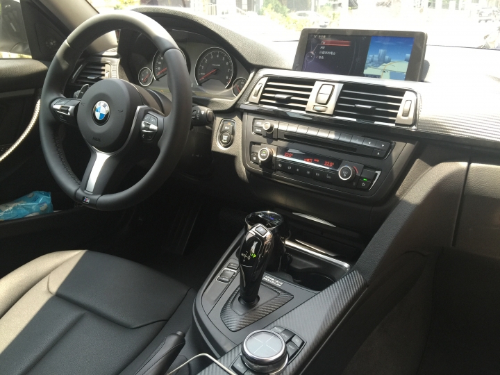 318D 升級 NBT+ M3儀表板 + 哈曼音響.... 等等等