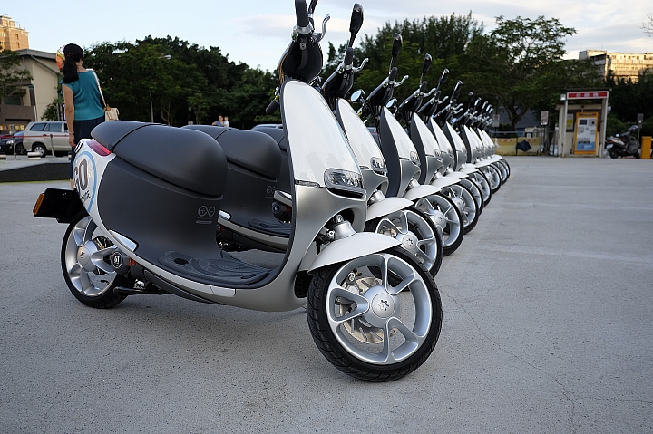 超棒體驗:Smartscooter 智慧雙輪 Gogoro X Mobile01專場騎乘體驗會