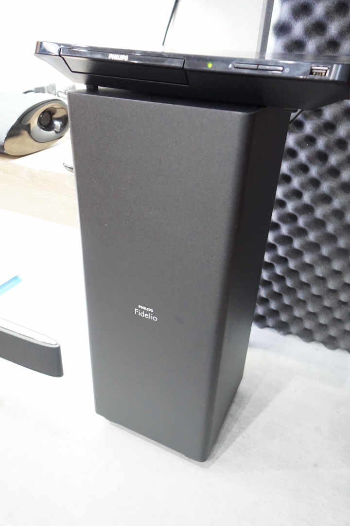 從此顛覆對環繞的觀念 - Philips Fidelio B5 聽感評測 & 多項影音測試
