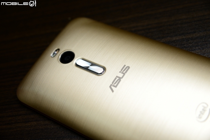 炫耀金ASUS Zenfone 2 ZE551ML 4G/64G版略高調入手開箱