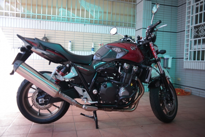 2015 CB1300 SF 限量版開箱