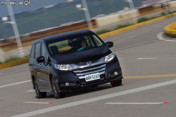 開創全新格局 Honda Odyssey