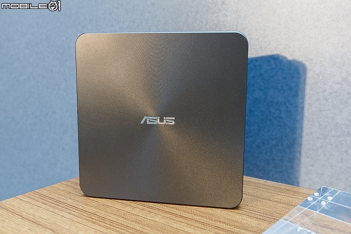 【COMPUTEX 2015】ASUS 發表多款 4K 螢幕與迷你桌上型電腦