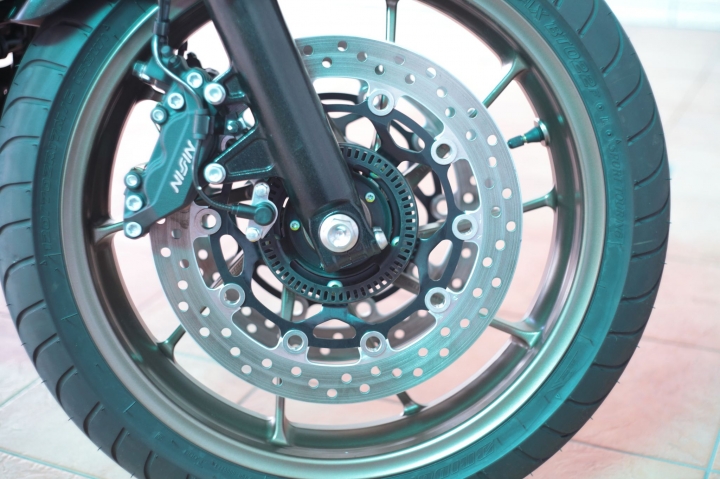 2015 CB1300 SF 限量版開箱