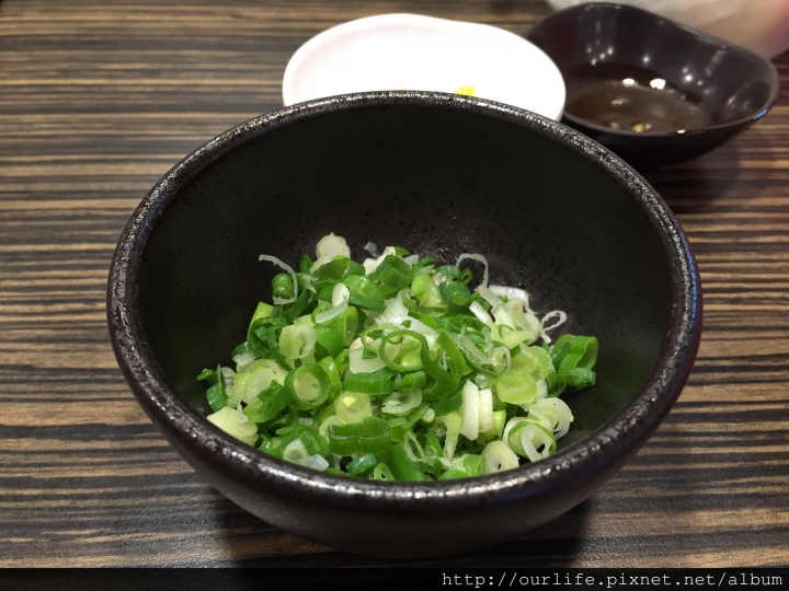 台中西屯.價平味美吃好撐的溫體牛肉鍋@那隻牛溫體牛肉涮涮鍋