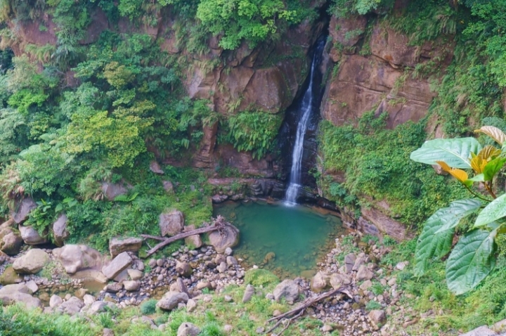 ▌嘉義梅山‧旅遊景點 ▌魅力無法擋的穿瀑奇景【竹坑溪步道龍宮瀑布、雷音瀑布】