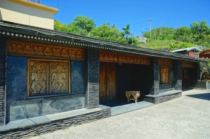 ▌屏東霧台‧旅遊景點 ▌魯凱族特色文化與美食的饗宴【霧台部落、霧台國小、長老教會、岩板巷藝術街、神山愛玉】