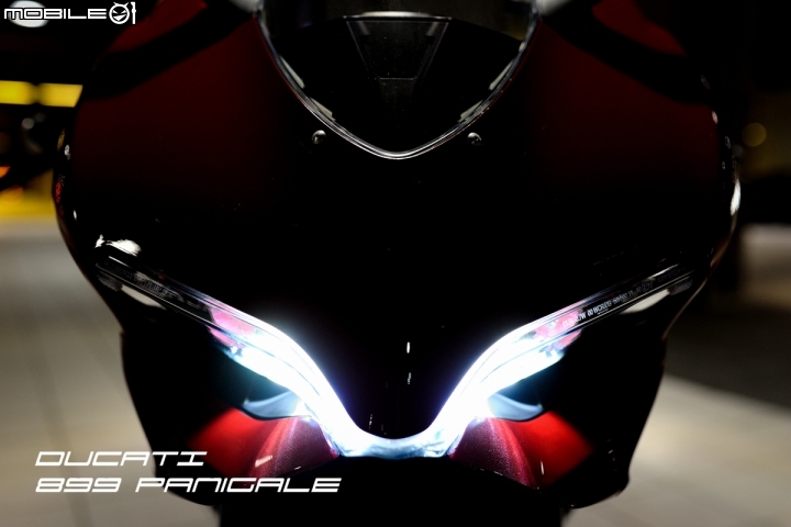 DUCATI 899 PANIGALE 夜拍開箱