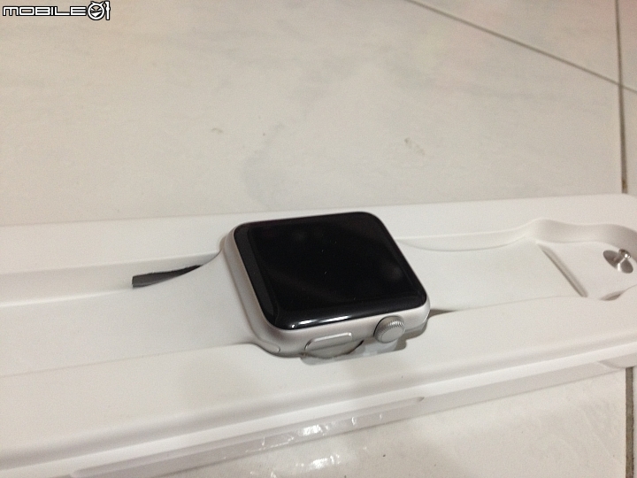 分享:Apple Watch Docking (充電座) ~將原收納盒改裝成蘋果手錶充電座 (step by step)