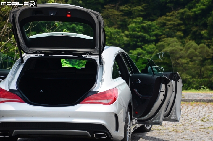 鎖定你目光 Mercedes-Benz CLA250 Shooting Brake