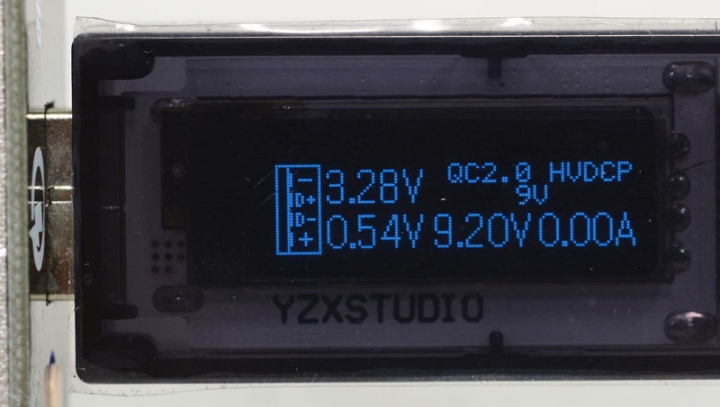 YZX第七代鋼鐵俠QC 2.0行動電源簡介及測試