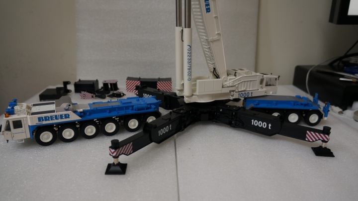 1/50 YCC Gottwald AMK 1000 BREUER圖裝 開箱