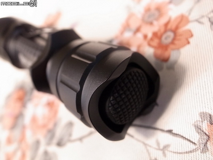 OLIGHT 戰術小光劍 M23 JAVELOT & 高容量隨充小直筒 S30R BATON II