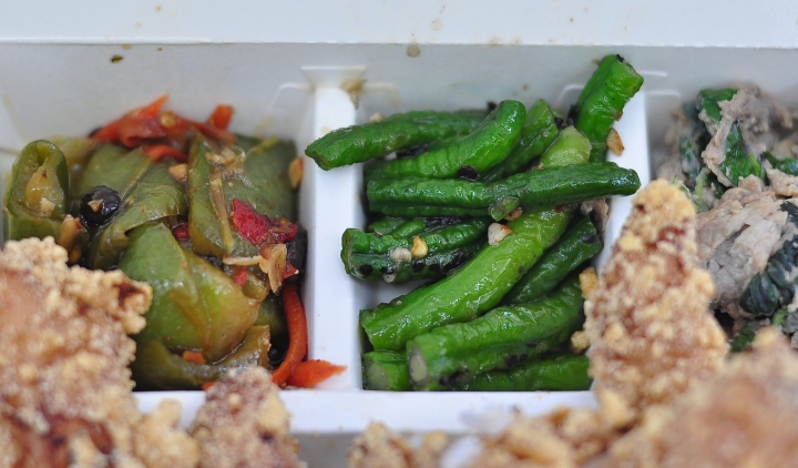 網友大力推薦的小雞雞飯~~開吃文!