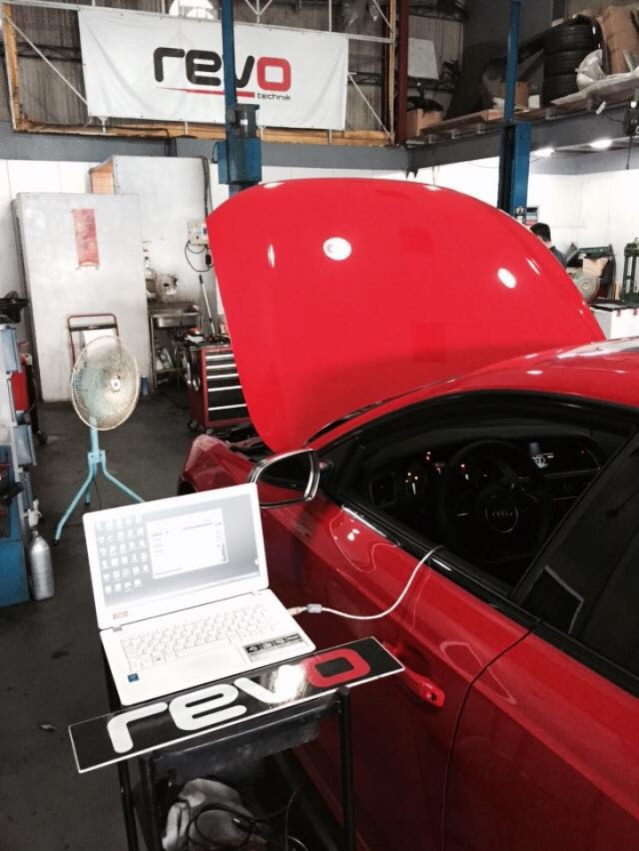 夢幻改裝 Brembo陶瓷煞車 X HRE P104全鍛造輪框 S5 Sportback