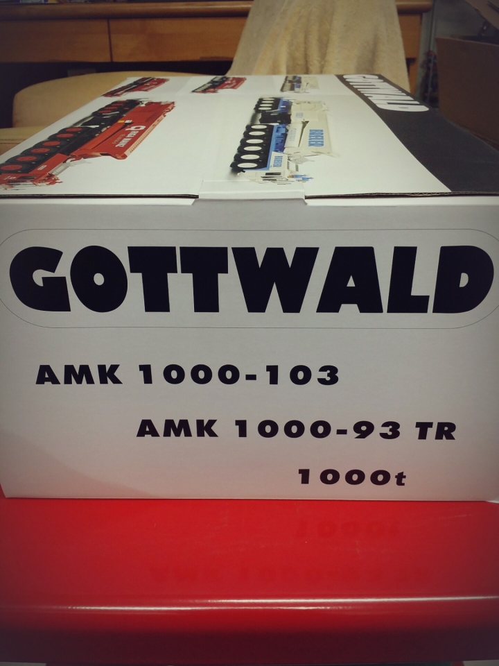 1/50 YCC Gottwald AMK 1000 BREUER圖裝 開箱