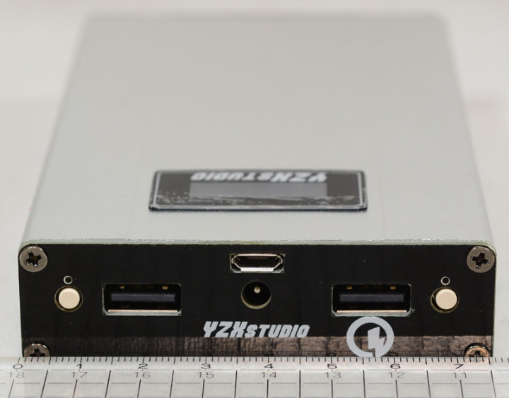 YZX第七代鋼鐵俠QC 2.0行動電源簡介及測試