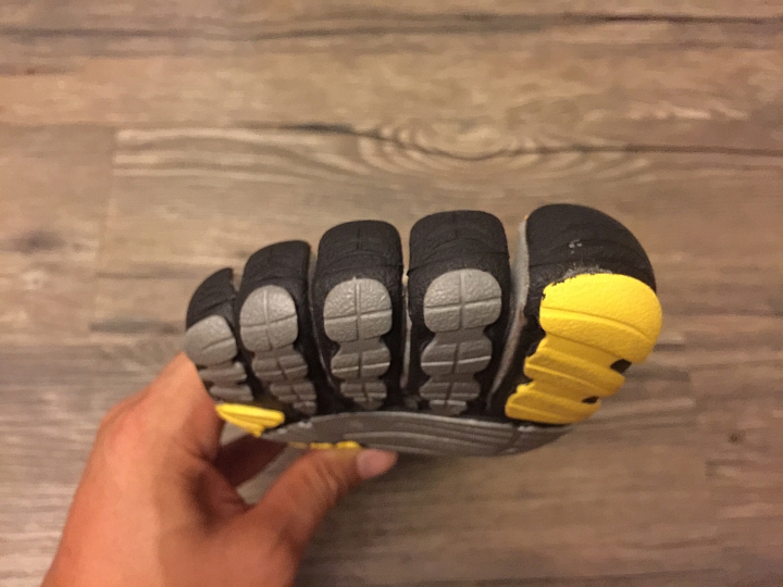 Vibram KOMODO SPORT 五指鞋不專頁開箱文