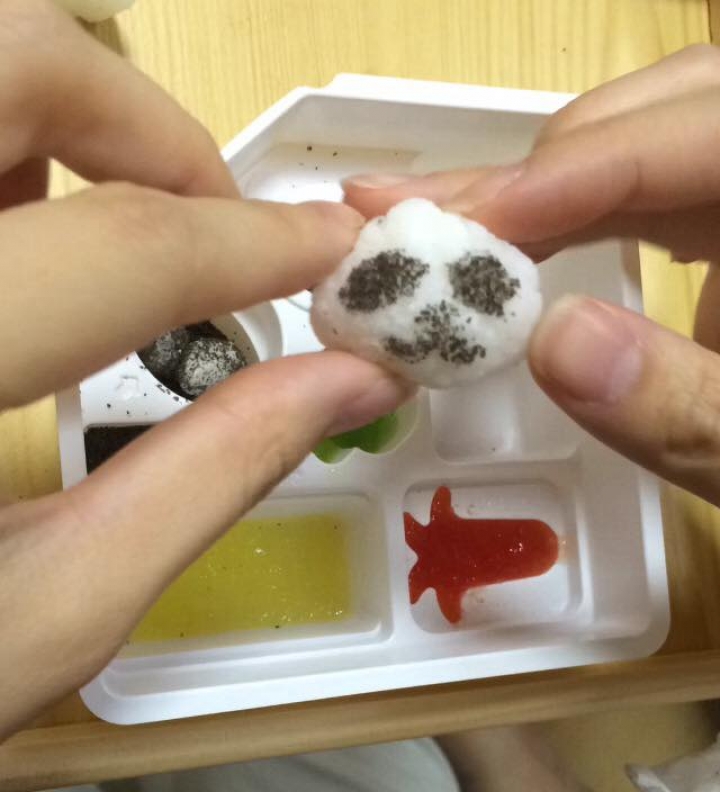 kracie 糖果 DIY 熊貓便當