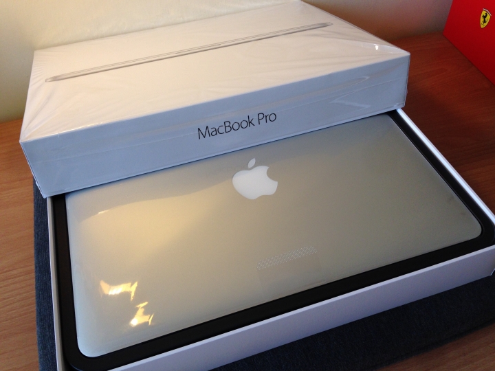 【開箱】Macbook Pro Retina 13"