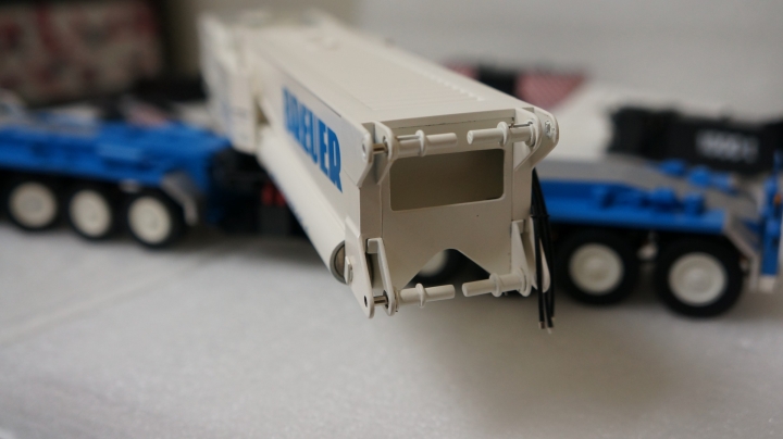 1/50 YCC Gottwald AMK 1000 BREUER圖裝 開箱