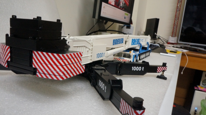 1/50 YCC Gottwald AMK 1000 BREUER圖裝 開箱