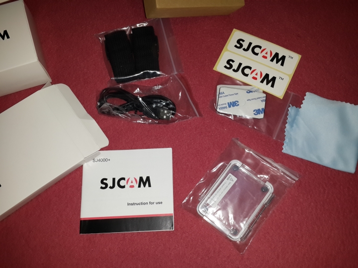 【首開】SJCAM SJ4000 Plus 開箱文((紅色機))......停更