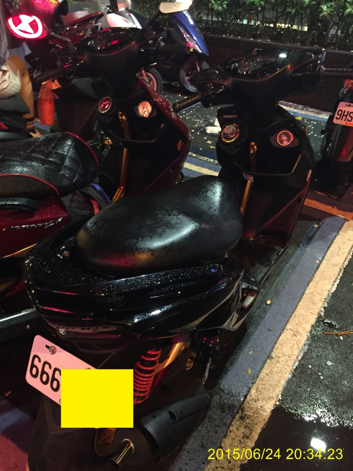 耍小聰明亂停車~看看警察如何處理~開單?不開單?~身心障礙專用停車位