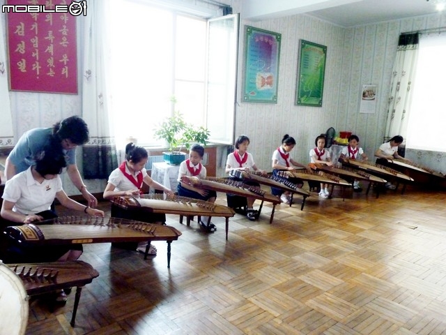 2015北韓遊記奢侈豪華版