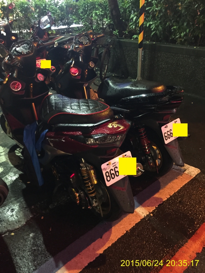 耍小聰明亂停車~看看警察如何處理~開單?不開單?~身心障礙專用停車位