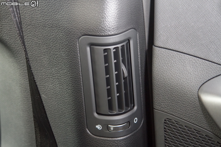 新增入門選擇 Hyundai SantaFe 2.4 GDi