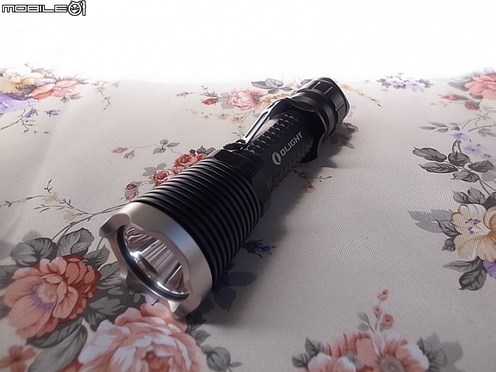 OLIGHT 戰術小光劍 M23 JAVELOT & 高容量隨充小直筒 S30R BATON II