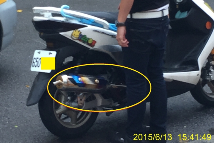 耍小聰明亂停車~看看警察如何處理~開單?不開單?~身心障礙專用停車位