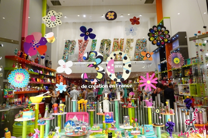 2015最新法國必買從名牌到傳統市集再到山谷購物村 La vallée village(含Rimowa最新價格跟購入地點喔)