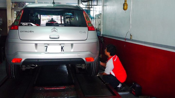CITROEN C4 "參加普利司通RE-003輪胎試用活動分享"