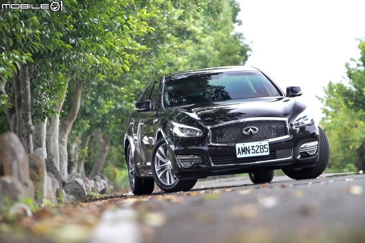 婉拒制服誘惑 Infiniti Q70 3.7旗艦款