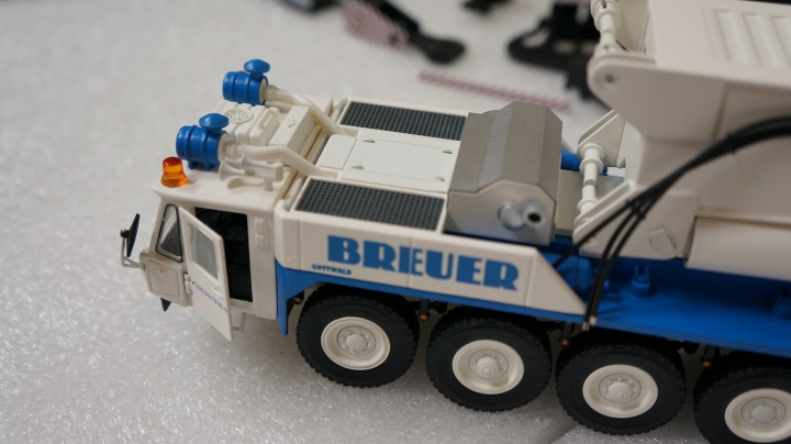 1/50 YCC Gottwald AMK 1000 BREUER圖裝 開箱